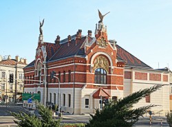 Gmach jarosławskiego ,,Sokoła" - zaprojektowany przez Talowskiego., Fot. K. Peszko.