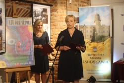 Elżbieta Śliwińska-Dąbrowska, dyrektor JOKiS, Magdalena Kapusta, sekretarz Miasta Jarosławia, Fot. J.K JOKiS